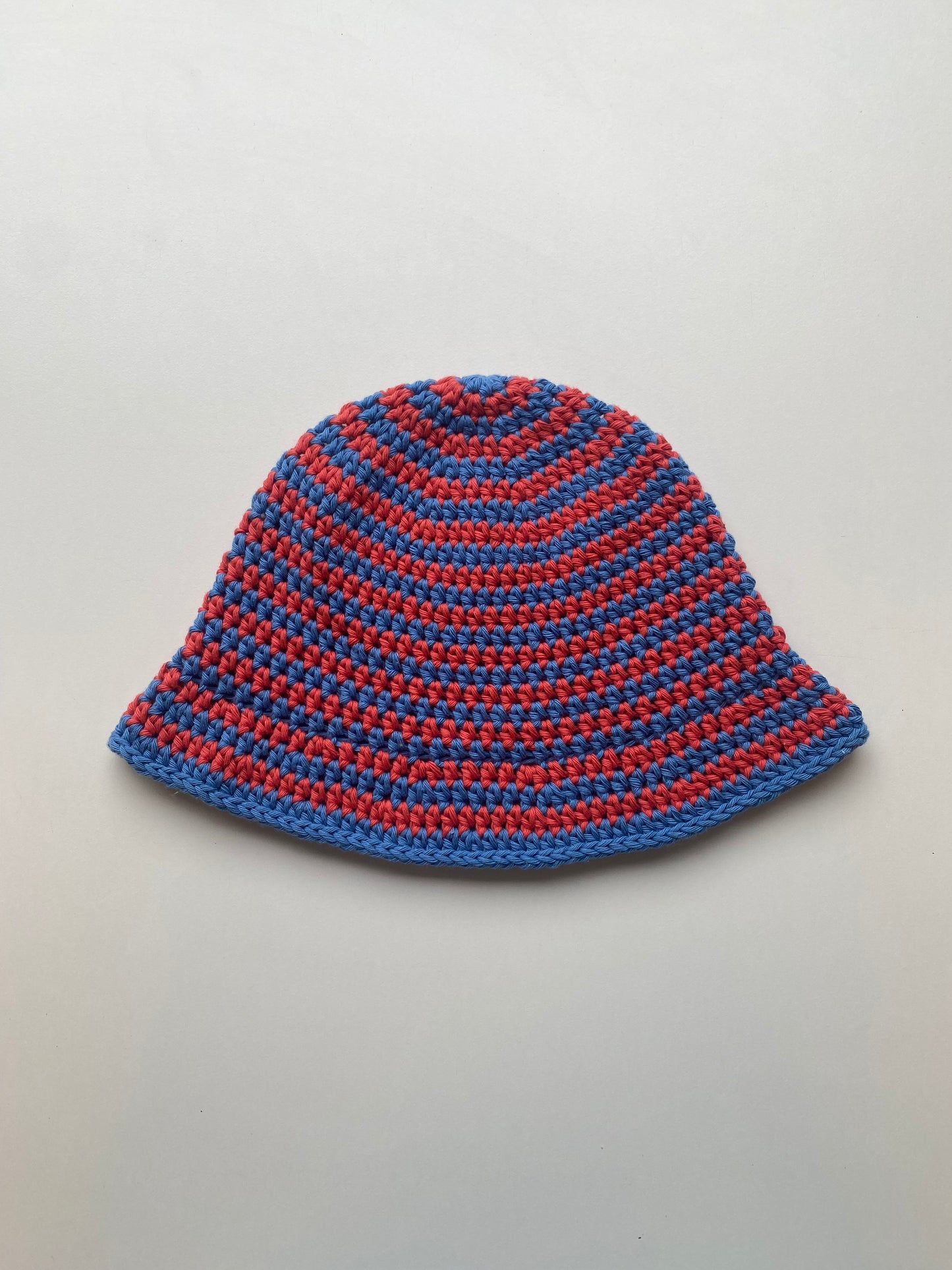 AMI striped blue & pink