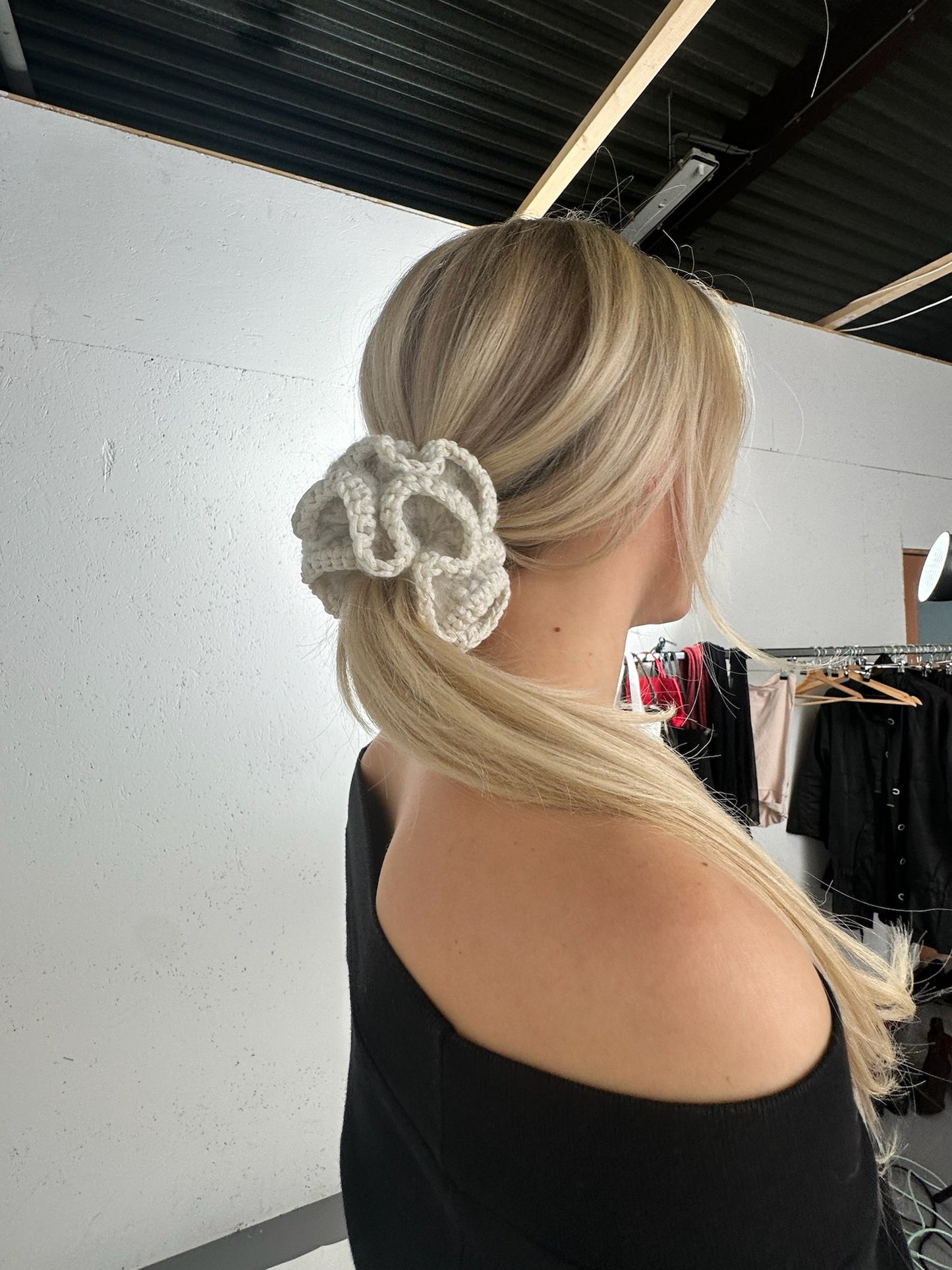 CRISTA off-white + white